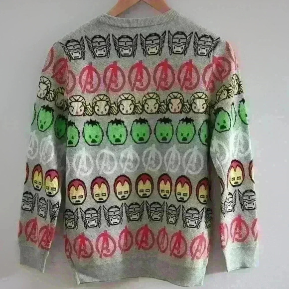 AMAZON ESSENTIALS | Kids Marvel Grey  Long Sleeved Cotton Sweater - Picture 4 of 4